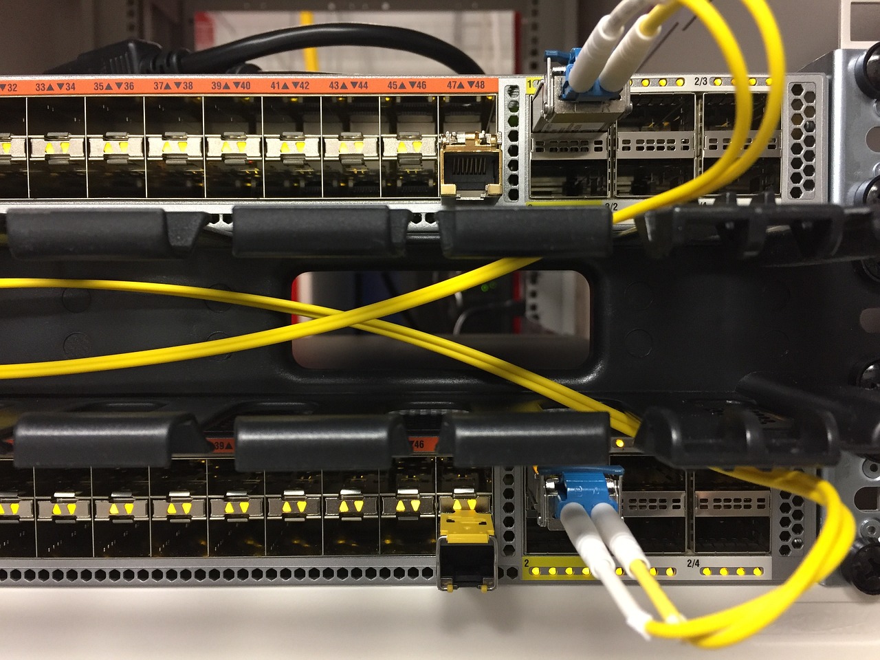 switch-3297900_1280.jpg - Image